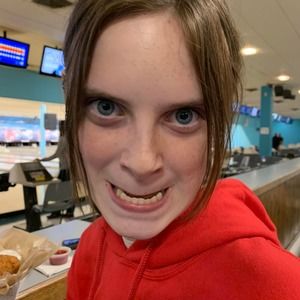 Meet your Posher, Brandi